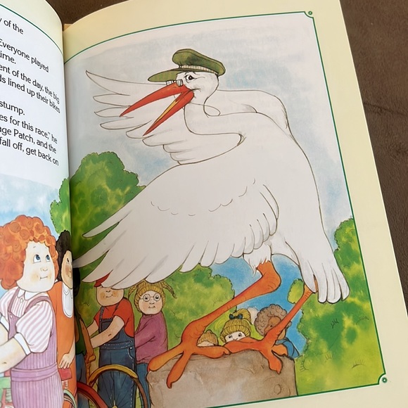 Vintage 1984 Cabbage Patch Kids “The Big Bicycle Race” Story Book - Picture 6 of 10